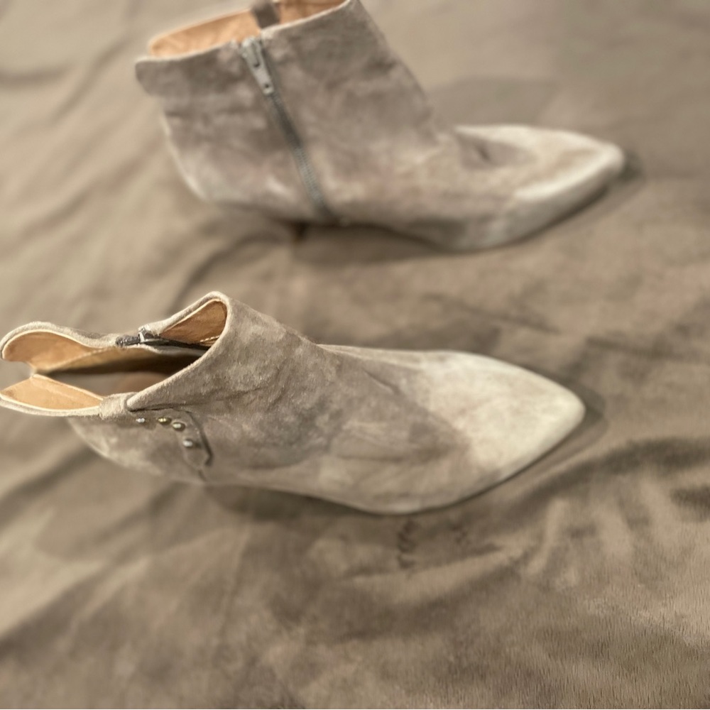 Corso Como boots gold detail